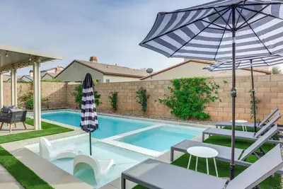 Image de Stunning Indio Home w\/ Private Pool & Spa!