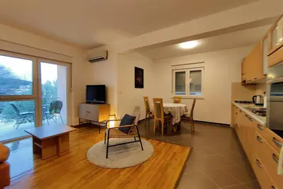 Image de Airy Apt in Tisno - Murter, Beach - 3 Min Walk, with terrace, mooring included
