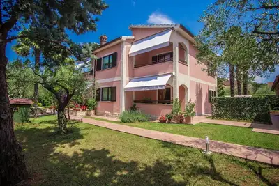Image de Bel appartement à Porec avec WiFi