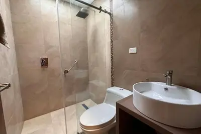 Image de Casa Moderna en Cuenca 20% Off