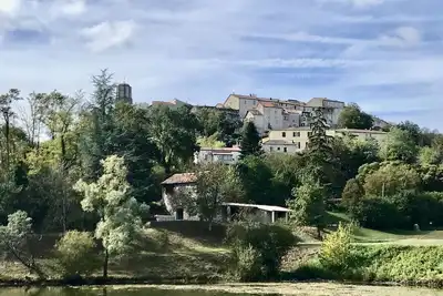 Image de Gîte de charme 4 personnes, Wifi&Netflix.
