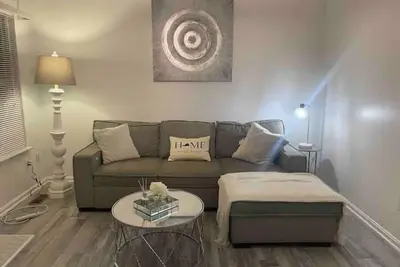Image de Entire House 5 Bdrms 3. 5 Baths Near Dc Sleeps 14