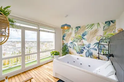 Image de La Vigie - Appt avec jolie vue sur ville