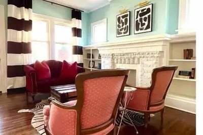 Image de Blue Bungalow near Ou Med/Downtown 0 cleaning fee