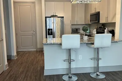 Image de Cozy & unique home in the heart of Buckhead!