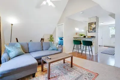 Image de WeHa Penthouse w/ Private Deck