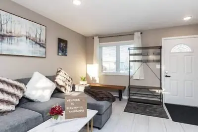 Image de Birch Hill Retreat Great location2+gArAge+AurorA