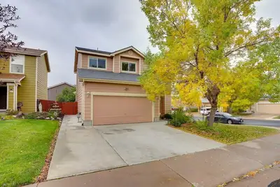 Image de Large family home