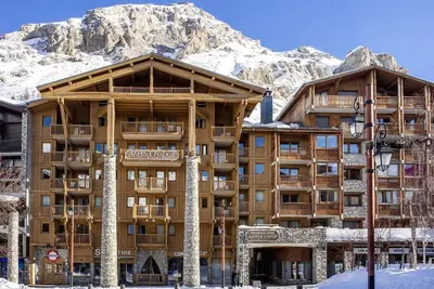 Image de Wifi, à 300m des pistes de ski, balcon, télévision, 42m², Val d'Isère