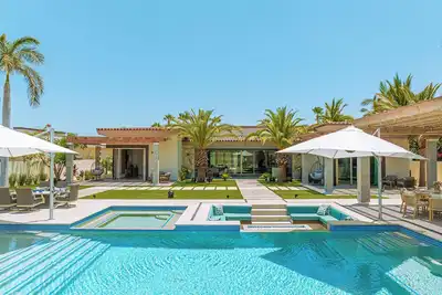 Image de Brand New luxury rental home in Palmilla Estates!