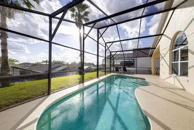 Image de 630 - Lovely 3 Bed Home, Private South Facing Great for Families