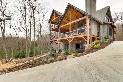 Image de 'The Lazy Daze Cabin' in Blue Ridge w/ Hot Tub