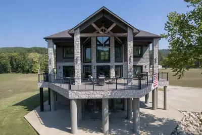 Image de Riverside Retreat!