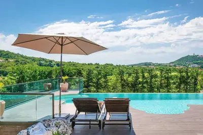 Image de Belle maison à Labin avec WiFi