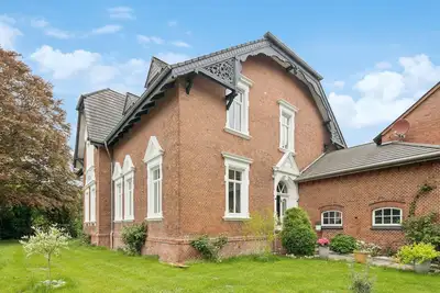 Image de Belle maison à Loxstedt avec sauna