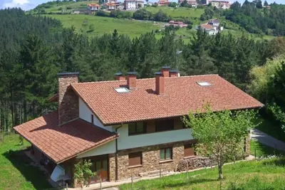 Image de Apartamento en Caserío en Pleno Bosque