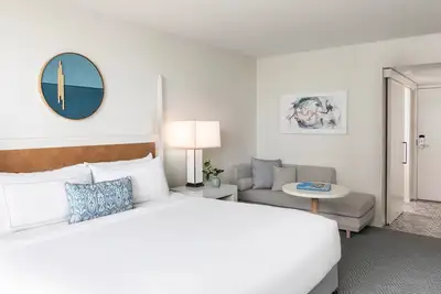 Image de Scenic Beachfront Resort! Outdoor Pool, Pet-friendly Property!