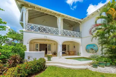 Image de Coconut Ridge 5, St. James by Personal Villas - Offers Magnificent Amenities