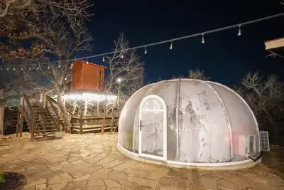 Image de Cabin 3 - New! Lux Cabin, Hot Tub, FirePit, Games