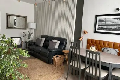 Pass the Keys | The Cabin Stylish and Elegant for 4 and Furry Friends