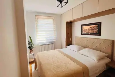 Image de Cozy colorful apartment in Sarajevo, close to Airport