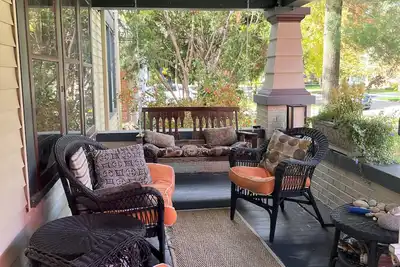 Image de Charming Downtown Birmingham 5 Bedroom Home