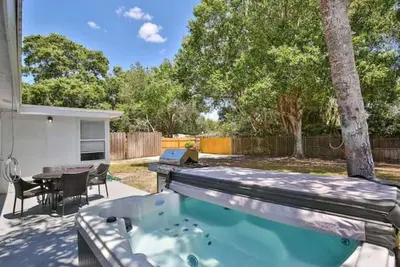 Image de Fenced in w/ Jacuzzi Close to Siesta Key Bridge