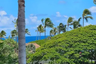 Image de Kiahuna Plantation private Condo, Partial Ocean View, A/C, Steps from Beach #315
