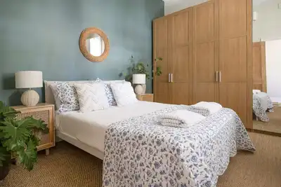Image de The Anchorage - 300m from South Freo Dog Beach. Pet-friendly!