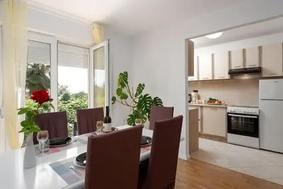 Image de Belle maison à Porec avec WiFi