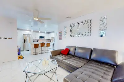 Image de Dog-friendly lake-view home with firepit, fireplace, & enclosed backyard