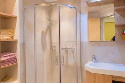 Image de ! mehrbettzimmer, Toilette und Bad/dusche Getrennt - Alpenperle