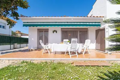 Image de Maison 5p avec piscine, jardin, clim, Wi-Fi - Quartier calme, proche plage Sant Pere Pescador