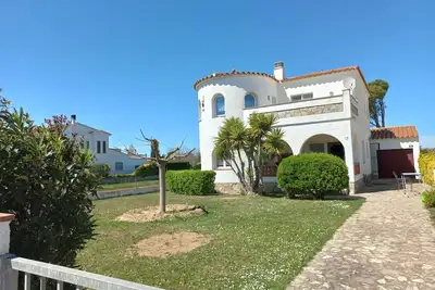 Image de Maison 7 pers, proche plage - Bbq, WiFi, parking, terrasse - Costa Brava