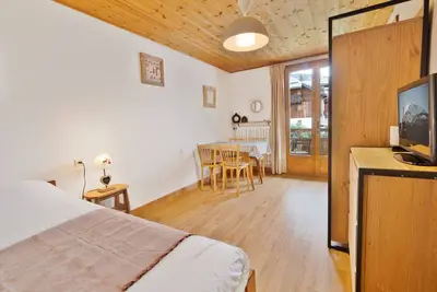 Image de Studio cosy avec balcon et piscine à Serre Chevalier, à 300m des pistes