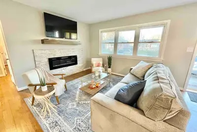 Image de 3br, Backyard, King Bed | For Professionals