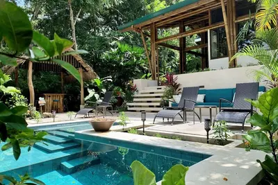 Image de Jungle Oasis w/ Pool - Walk to Beach – Sea Monkey House in Playa Malpais