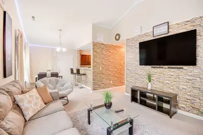Image de 4 Mi to Hpu: Pet-Friendly Home w/ Yard!