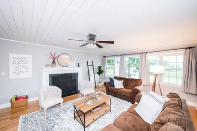Image de Tomahawk Retreat - Spacious Family Home, Convenient Location, sleeps 10