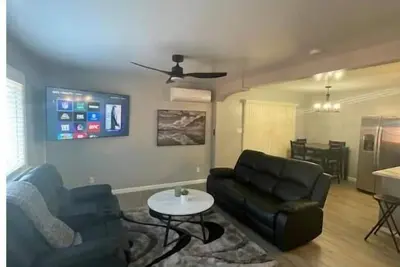 Image de Delightful home in Oroville