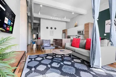 Image de Amyfinehouse|Comfortable 3br Loft Pool+Views+Valet