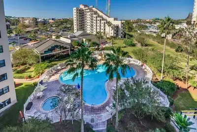 Image de Gorgeous Studio near parks and Convention Center