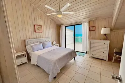 Image de Once Upon a Tide - Schooner's Landing