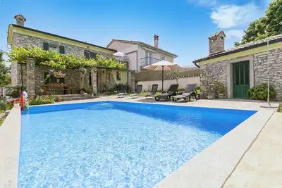 Image de Superbe maison Ă Labin