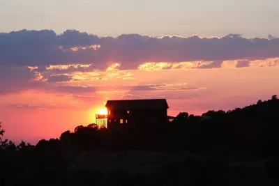 Image de Cedar Bend Lodge Cabin @ Whispering Oaks, 20 miles from Moab!