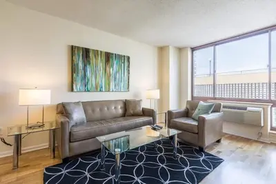 Image de Mins to Nyc | Heart of Hoboken 1br w/ Concierge & Sundeck