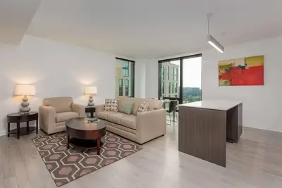 Image de Move in w\/ Ease | Furnished & Well-equipped | Reston Tc