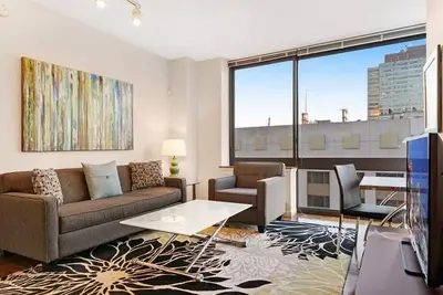 Image de Modern 1br | Full Kitchen | W/D |  Nyc Views | by Gls