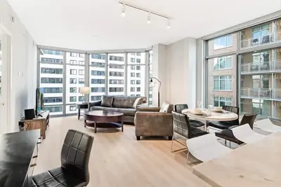 Image de Downtown Bethesda | Pet-friendly| Nih Close by | by Gls