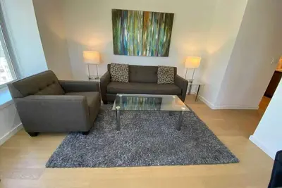 Image de Luxury 1 Br | Outdoor Pool & Gym | Laundry | Soma